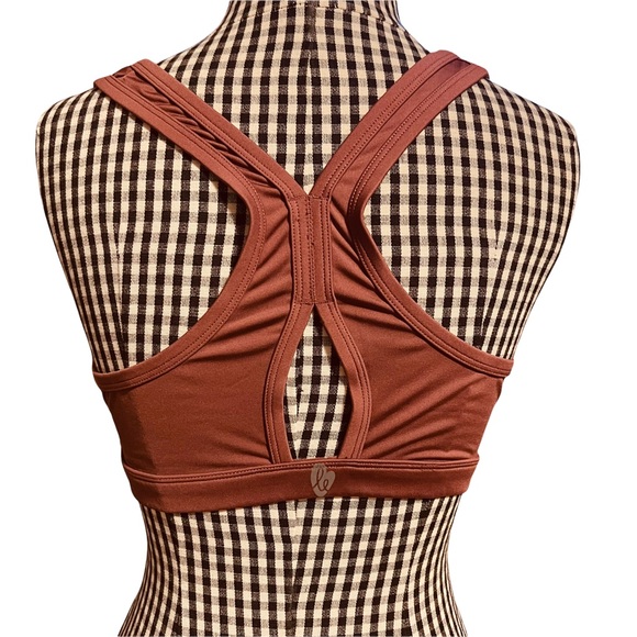 Fabletics ~ Ellie Mauve Zip-Front Sports Bra ~ Small - Picture 4 of 6